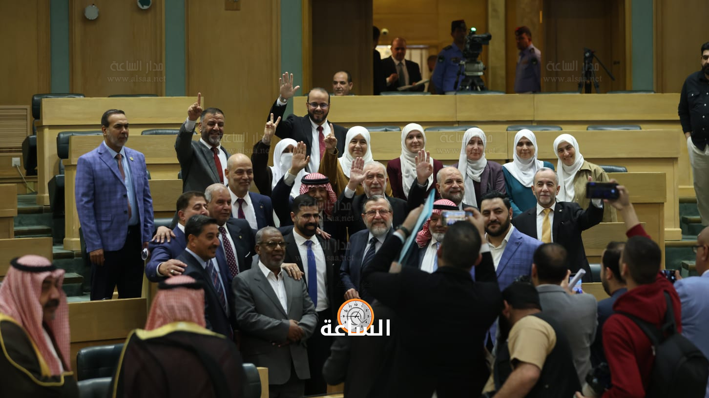 Madar Al-Saa Images 0.986459206764148