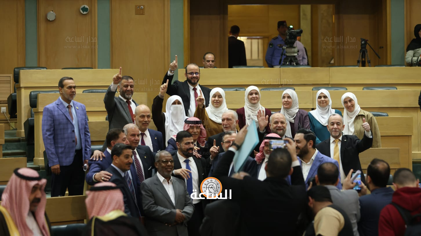 Madar Al-Saa Images 0.08293909148712664