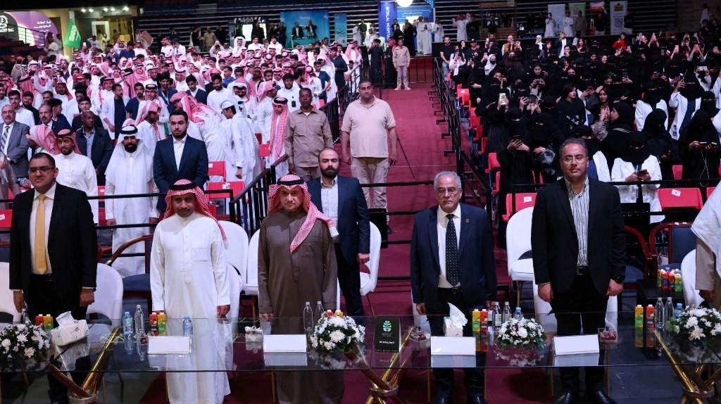 Madar Al-Saa Images 0.6171850829635374