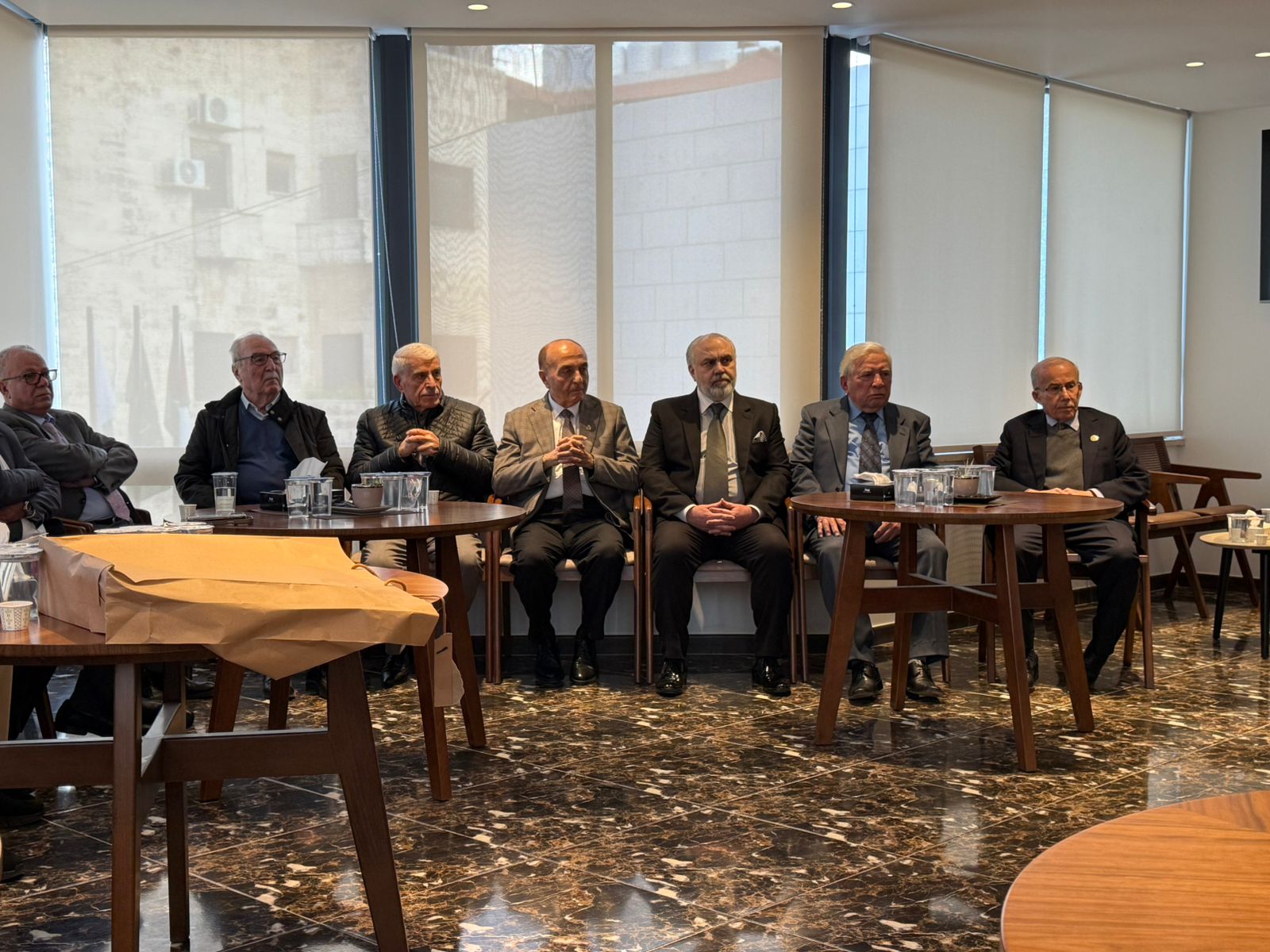 Madar Al-Saa Images 0.14307155929275717