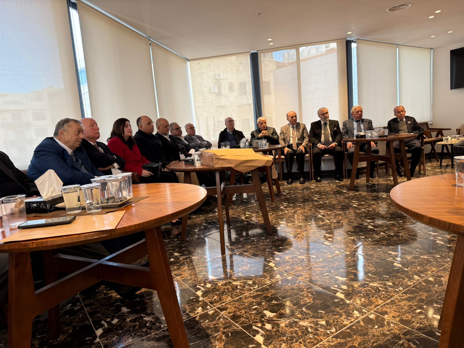 Madar Al-Saa Images 0.7626757212853198