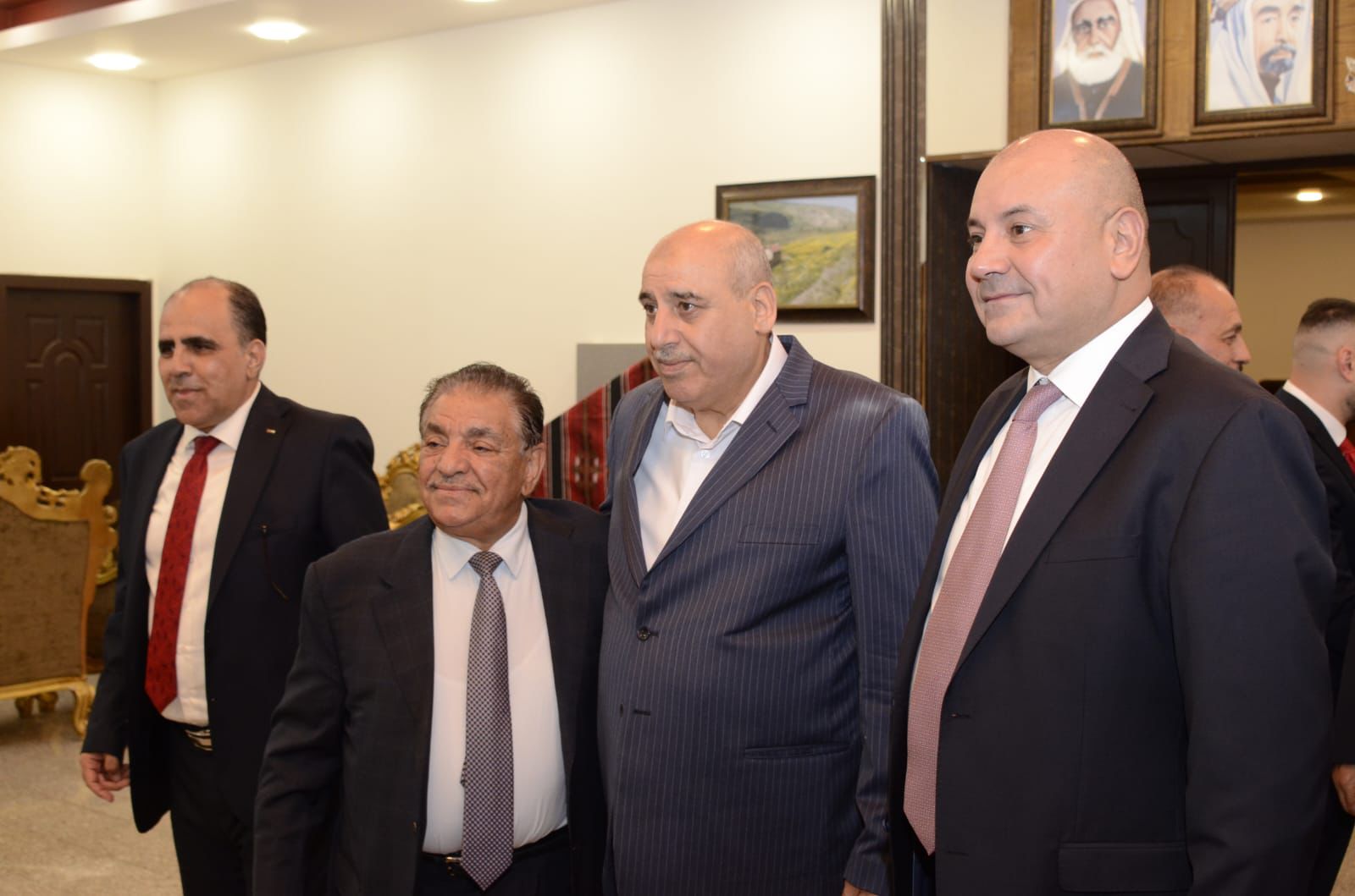 Madar Al-Saa Images 0.8124346706931438