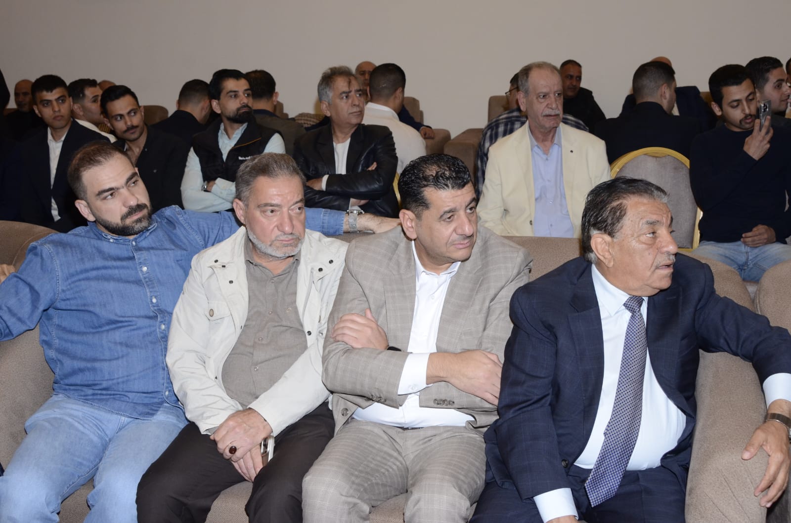 Madar Al-Saa Images 0.9357316278380065