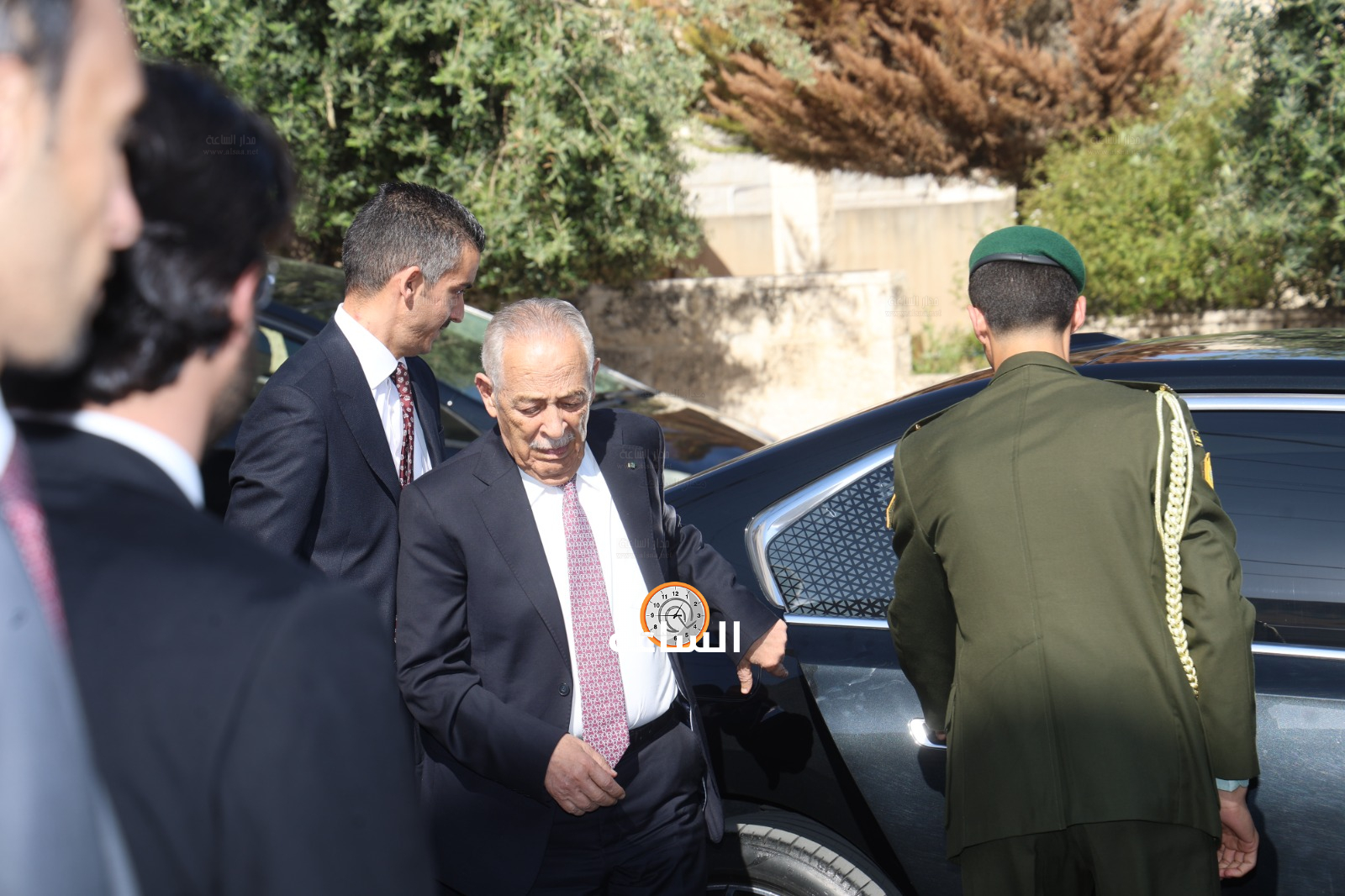 Madar Al-Saa Images 0.9991588468063753