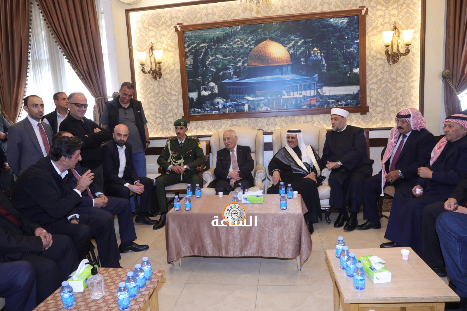 Madar Al-Saa Images 0.8549233566887818