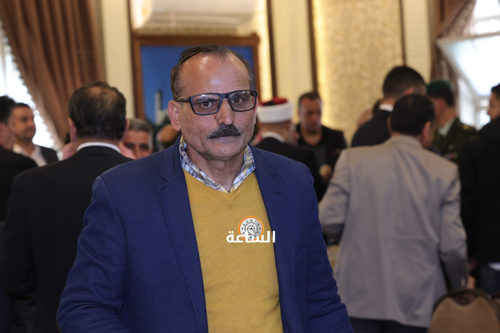 Madar Al-Saa Images 0.39894342836414975