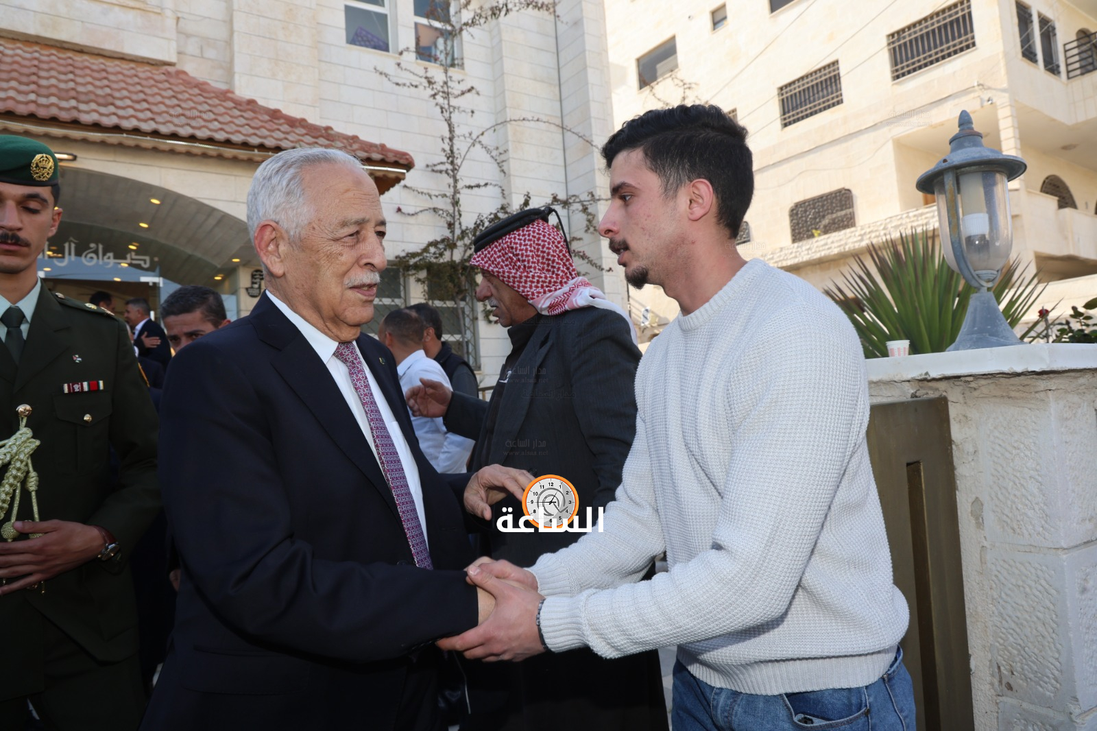 Madar Al-Saa Images 0.44691223206183706