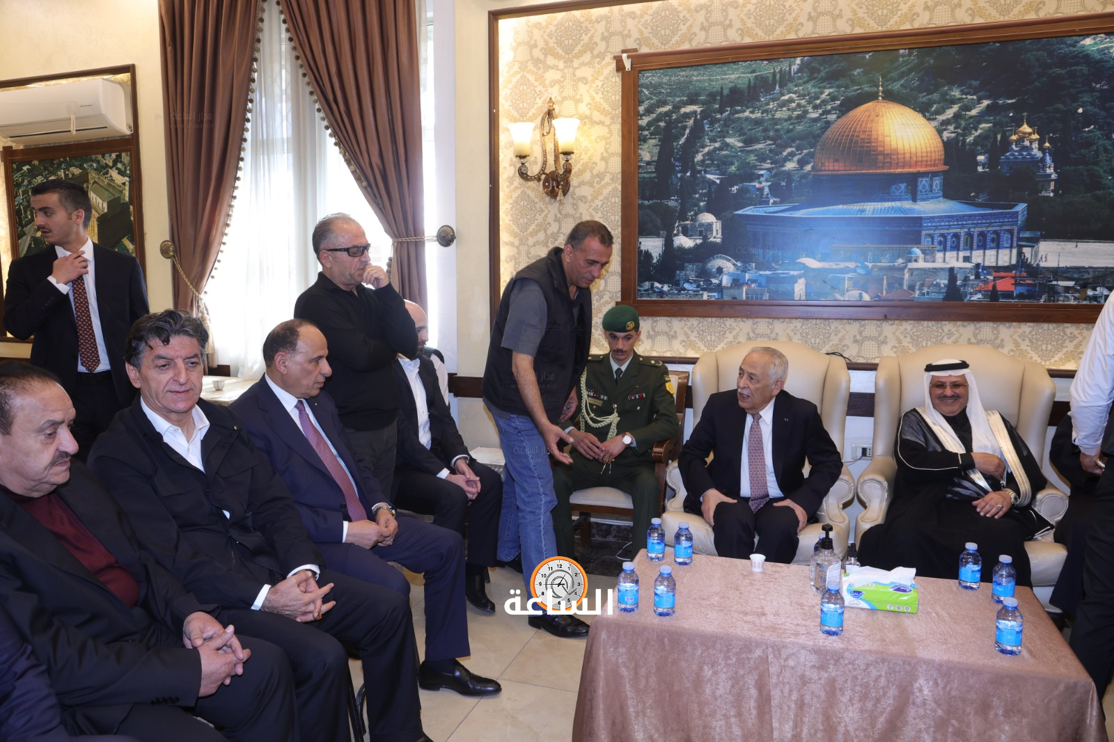 Madar Al-Saa Images 0.031580459539713224