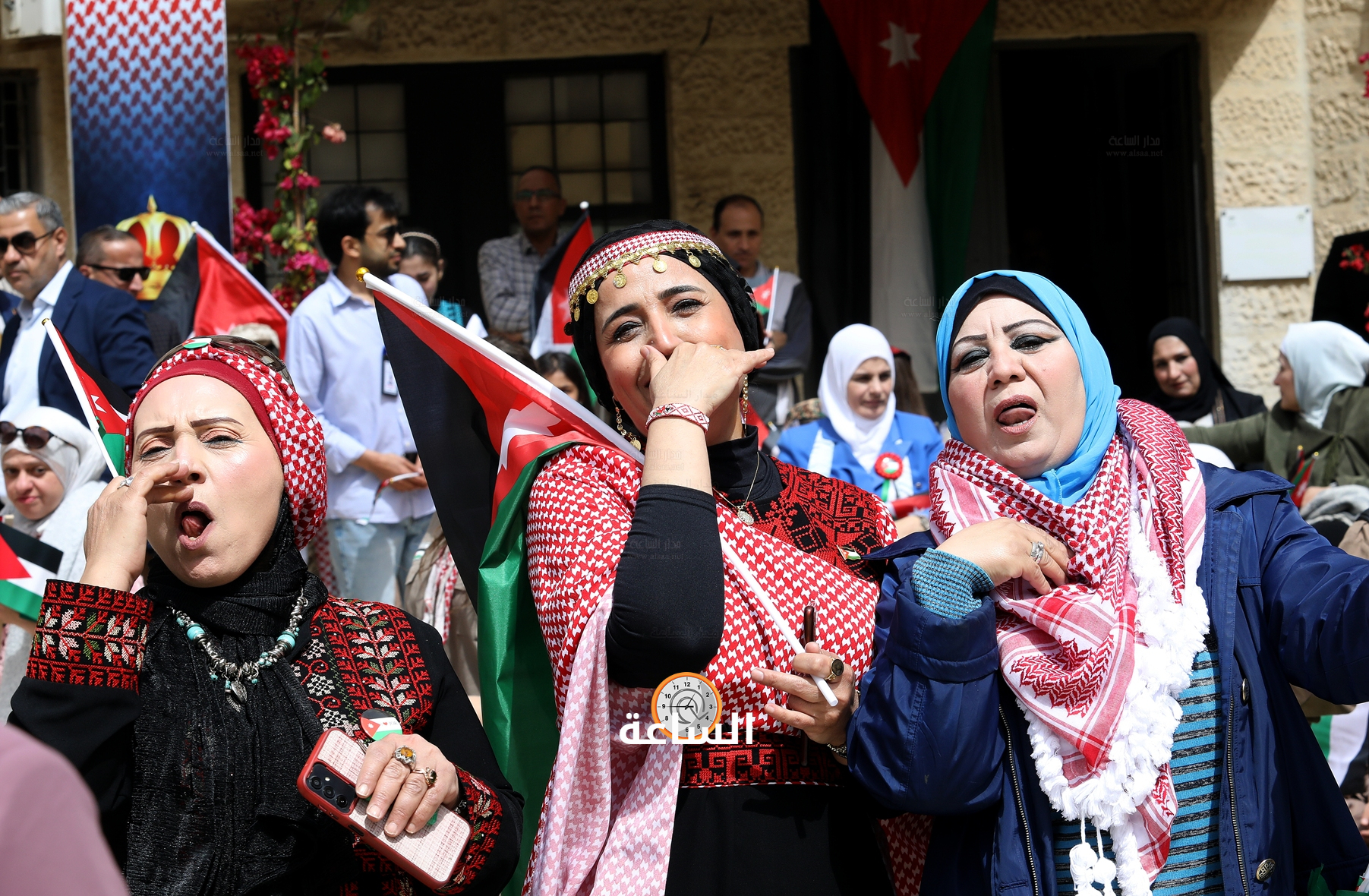 Madar Al-Saa Images 0.4180997549654216