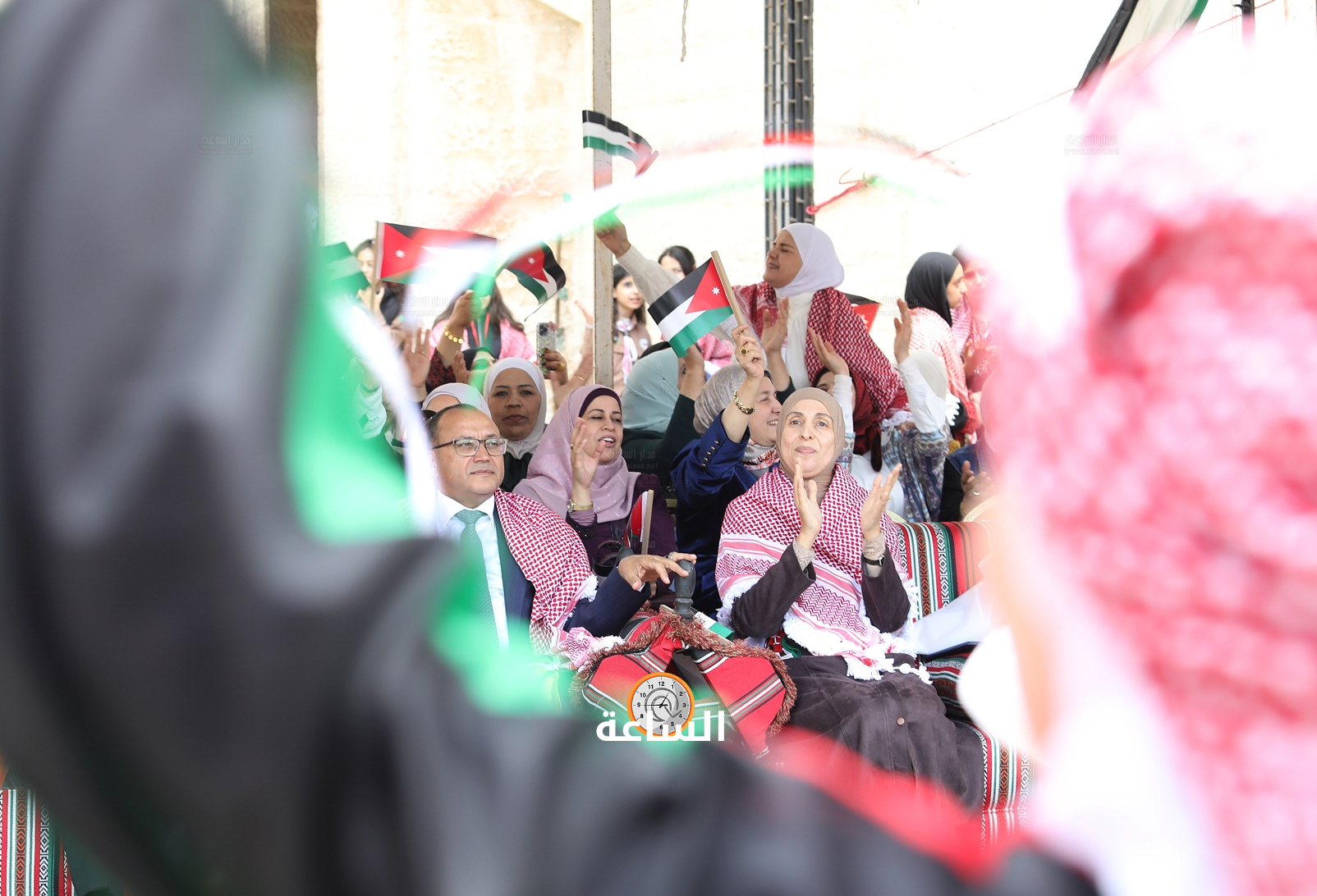 Madar Al-Saa Images 0.2804825387418113