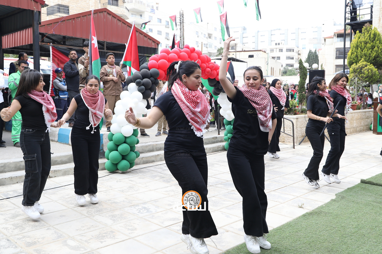 Madar Al-Saa Images 0.20985289685058017