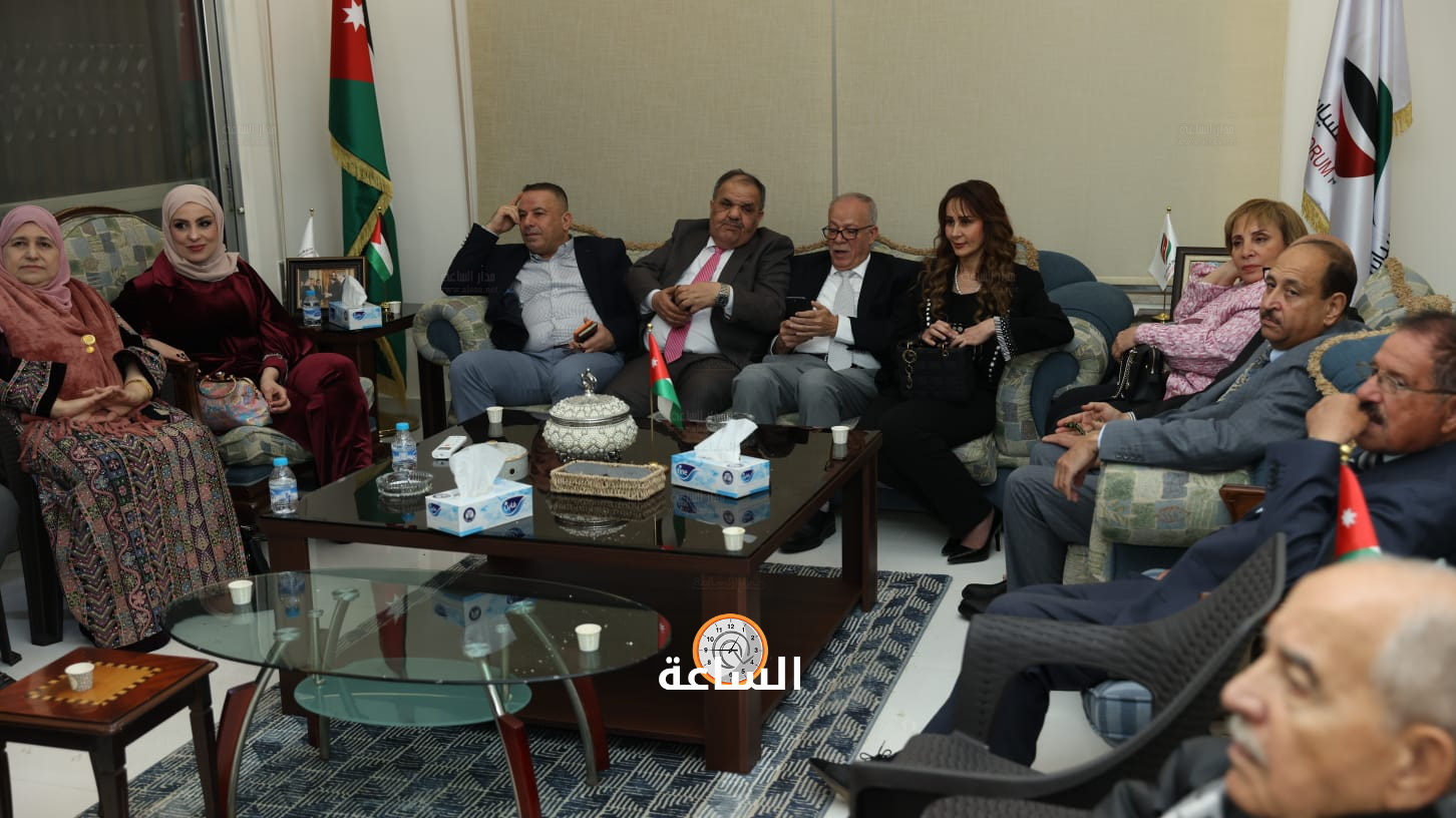 Madar Al-Saa Images 0.406469062070797