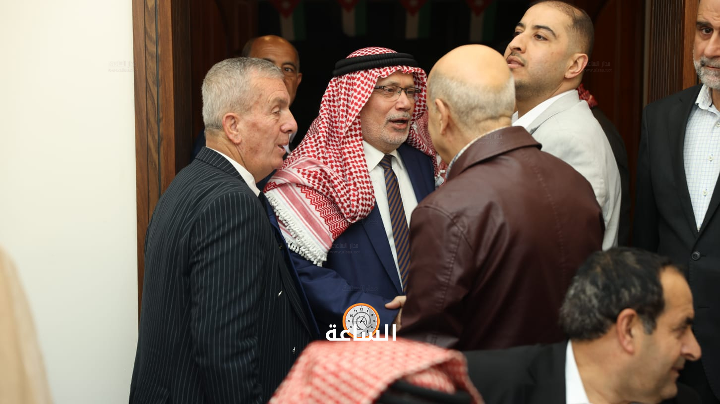 Madar Al-Saa Images 0.999859634949907