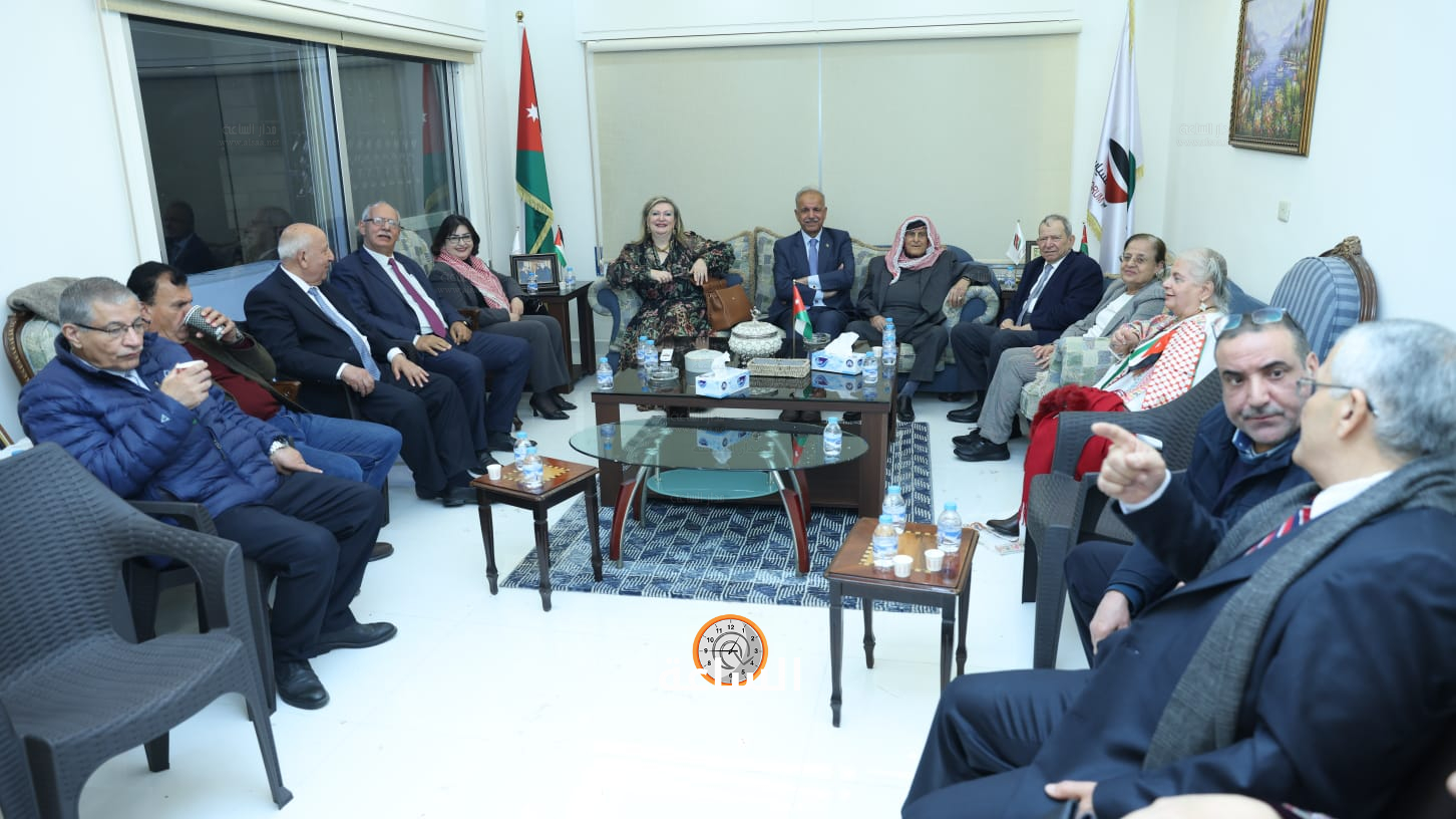 Madar Al-Saa Images 0.5573774611668809