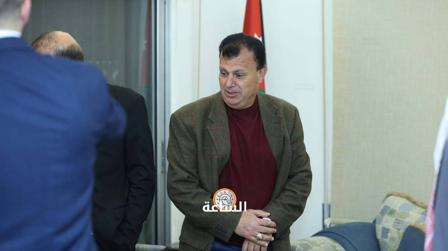 Madar Al-Saa Images 0.02575949440527281