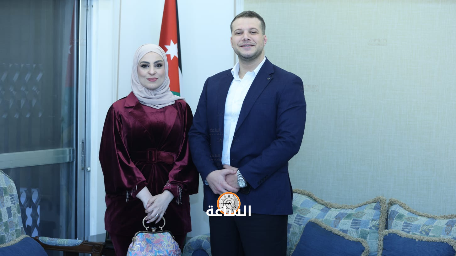 Madar Al-Saa Images 0.41743037485115786