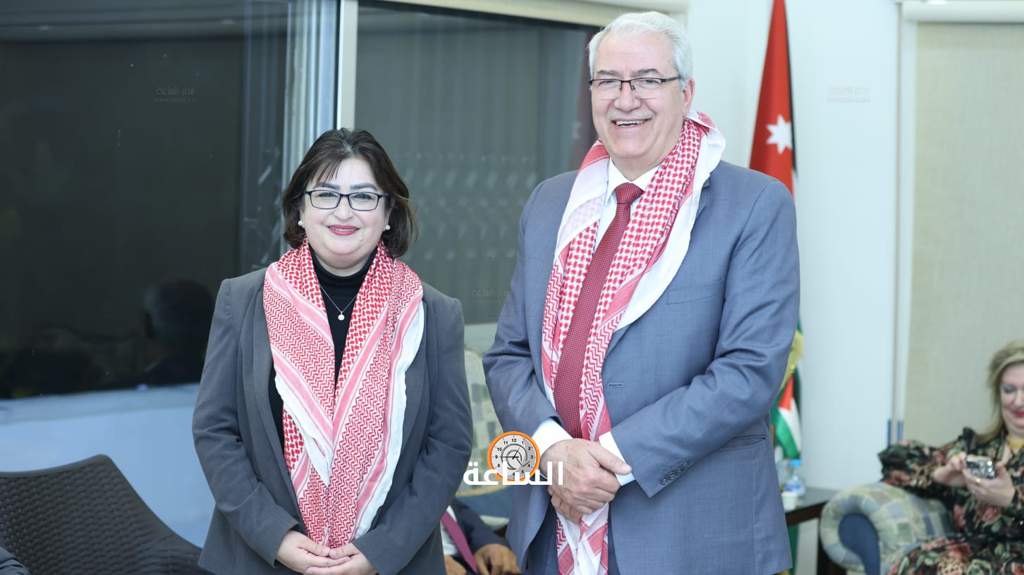 Madar Al-Saa Images 0.3513228935492262