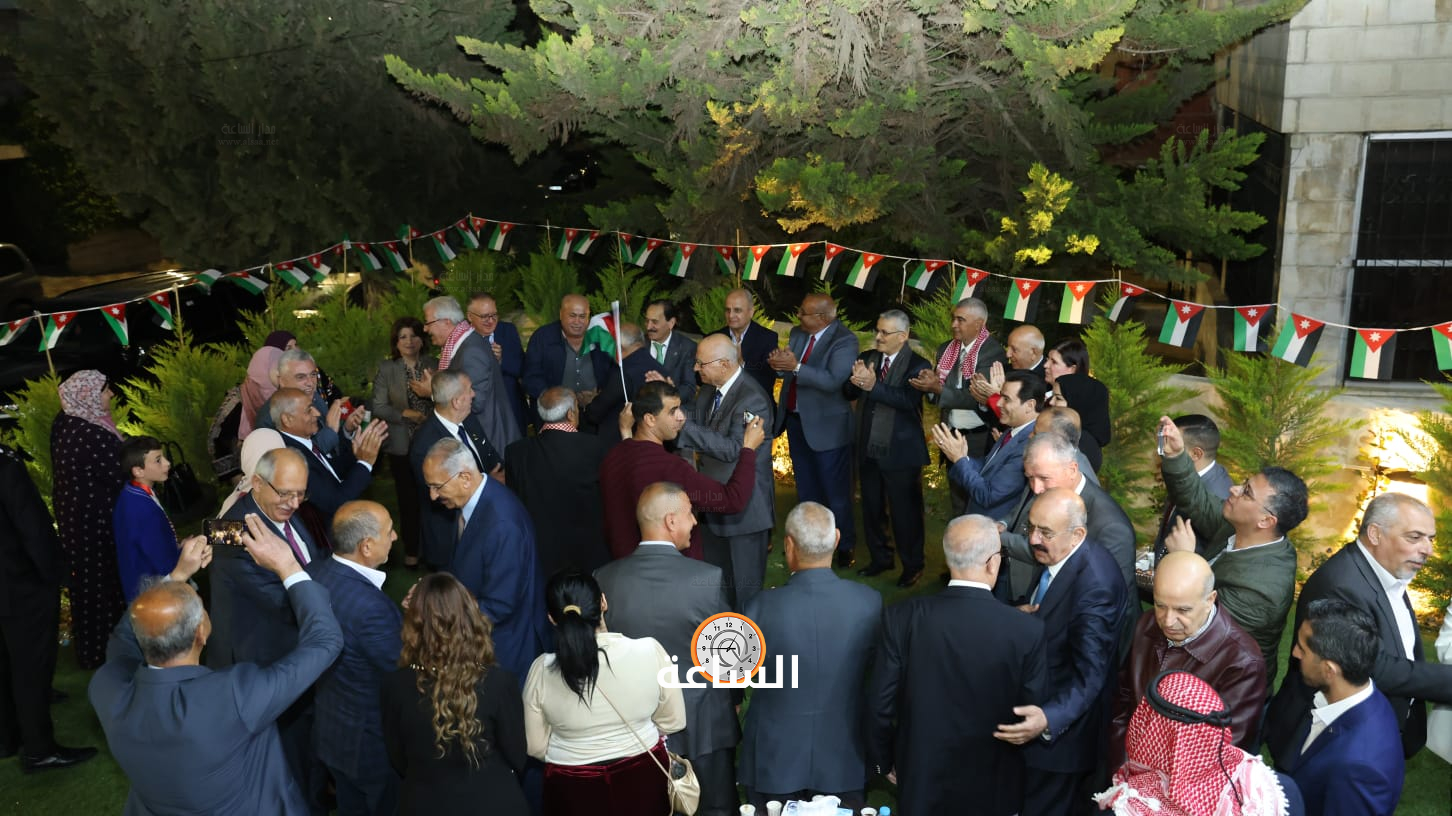 Madar Al-Saa Images 0.41108554092402483