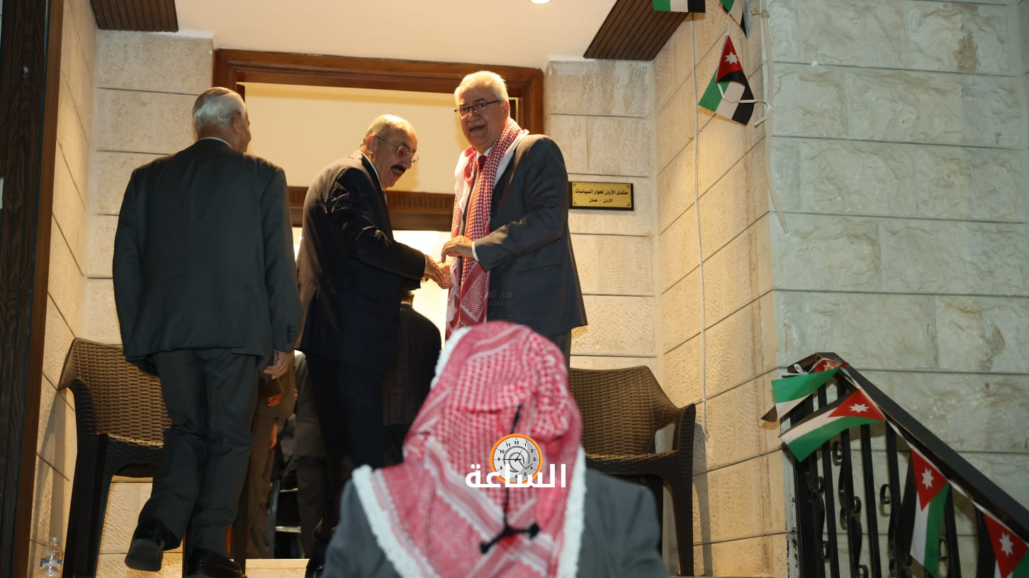 Madar Al-Saa Images 0.48128823195627335