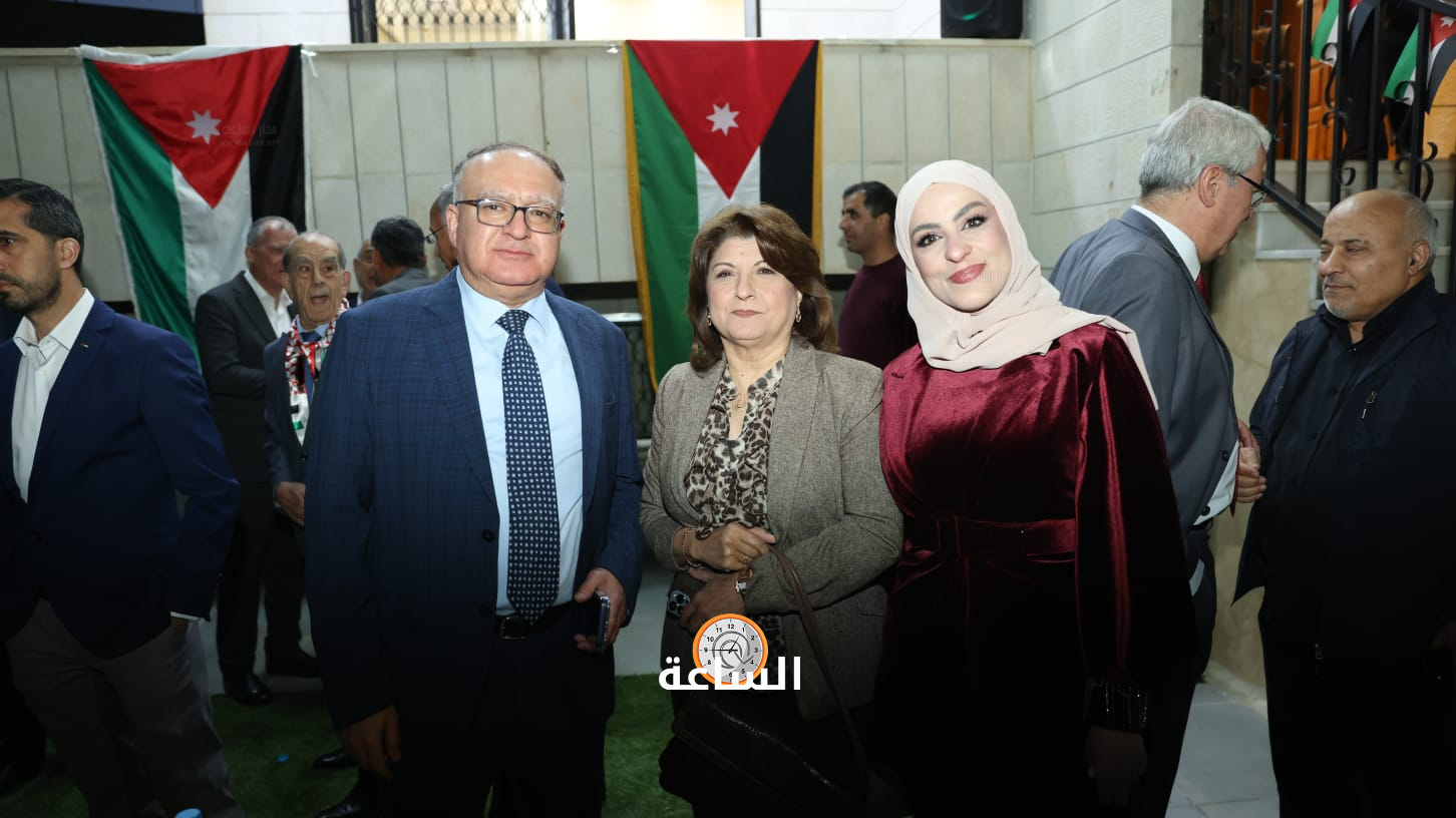 Madar Al-Saa Images 0.5609384898948229