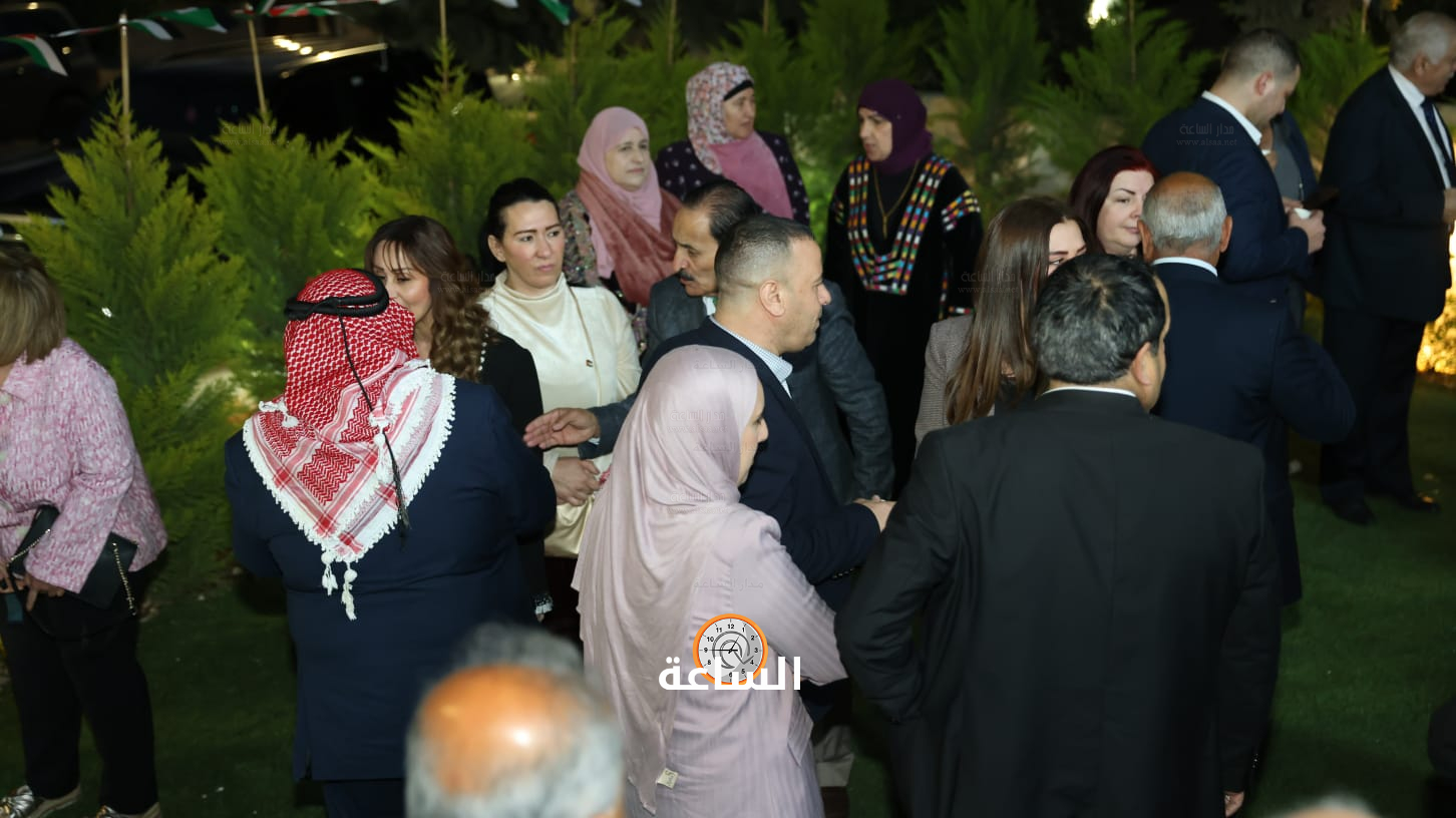 Madar Al-Saa Images 0.8578322757189263