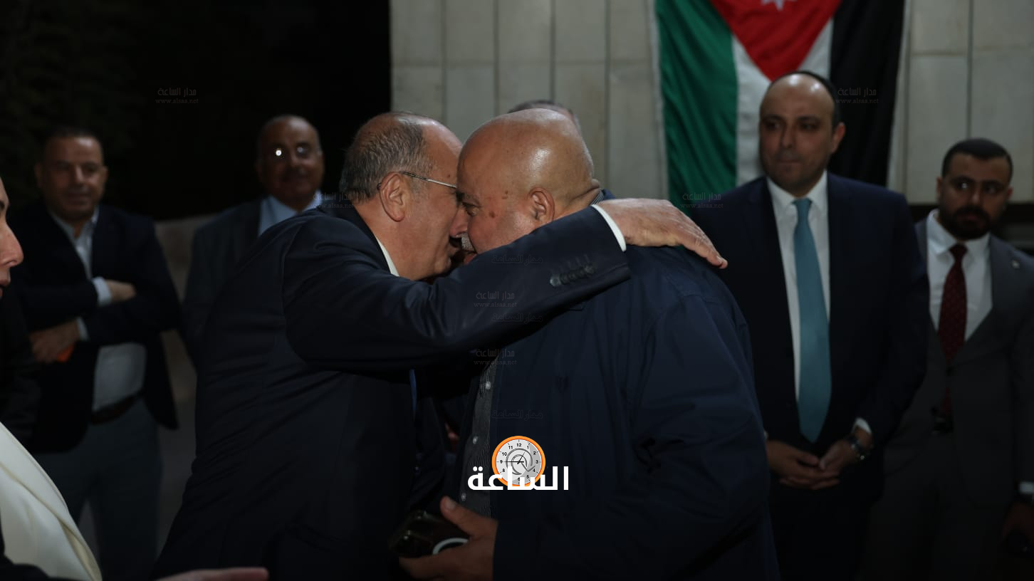 Madar Al-Saa Images 0.349422295593958