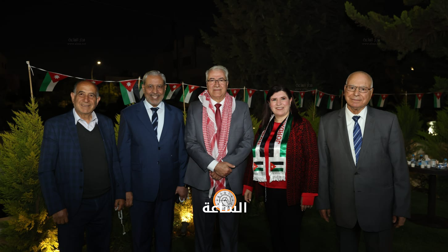 Madar Al-Saa Images 0.48848130638480824