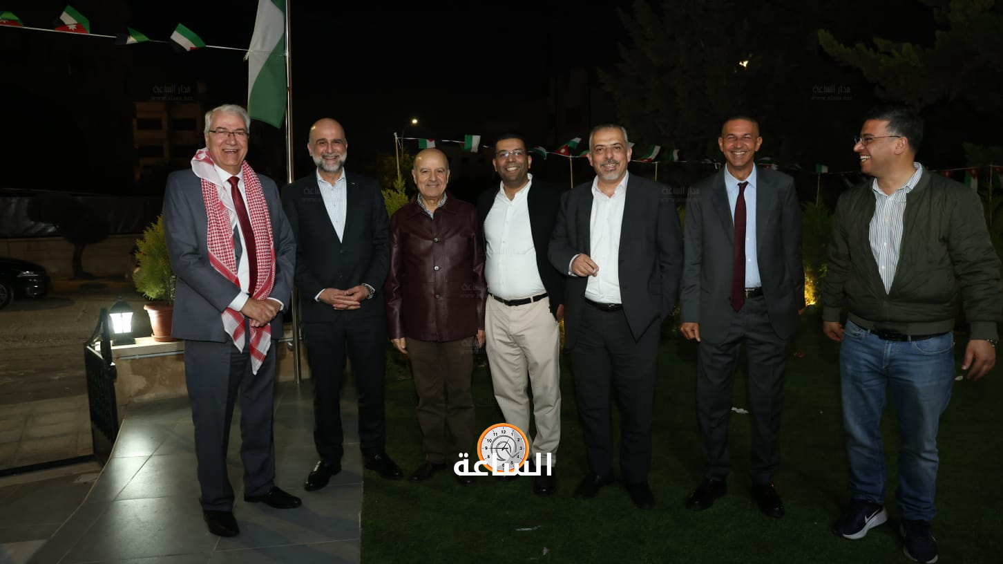 Madar Al-Saa Images 0.5717545447015193