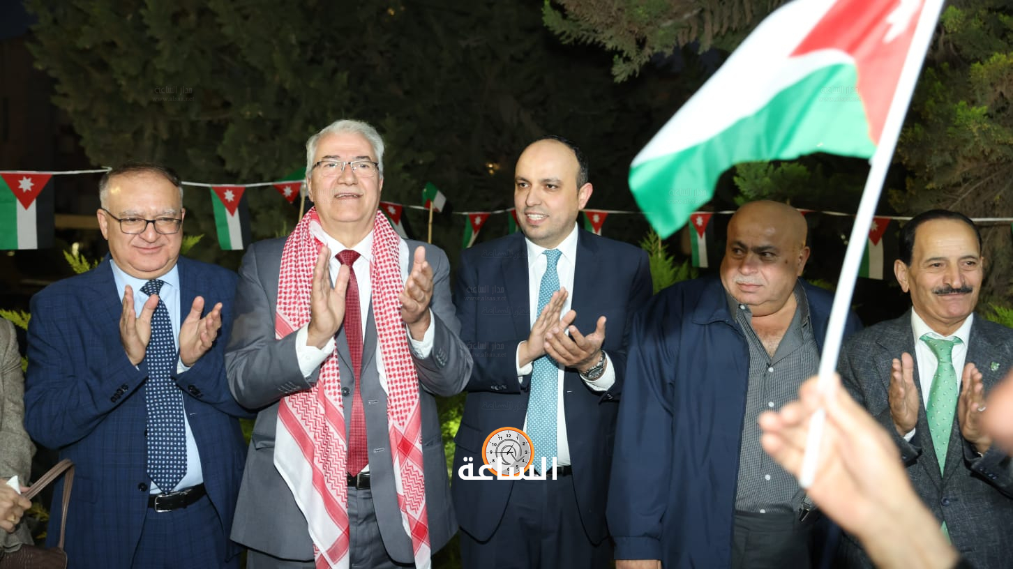 Madar Al-Saa Images 0.4519197229914066