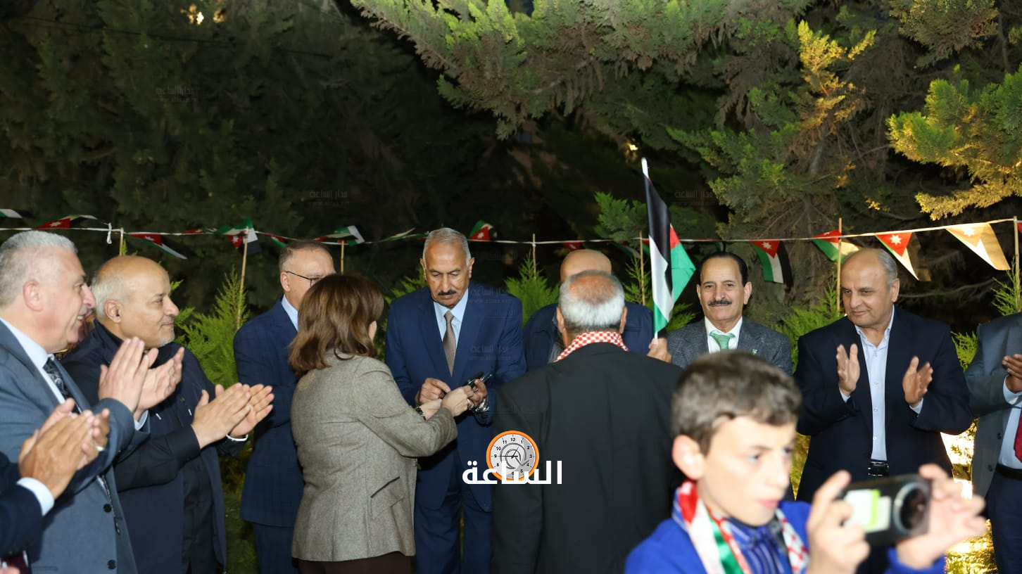 Madar Al-Saa Images 0.2859025147248141