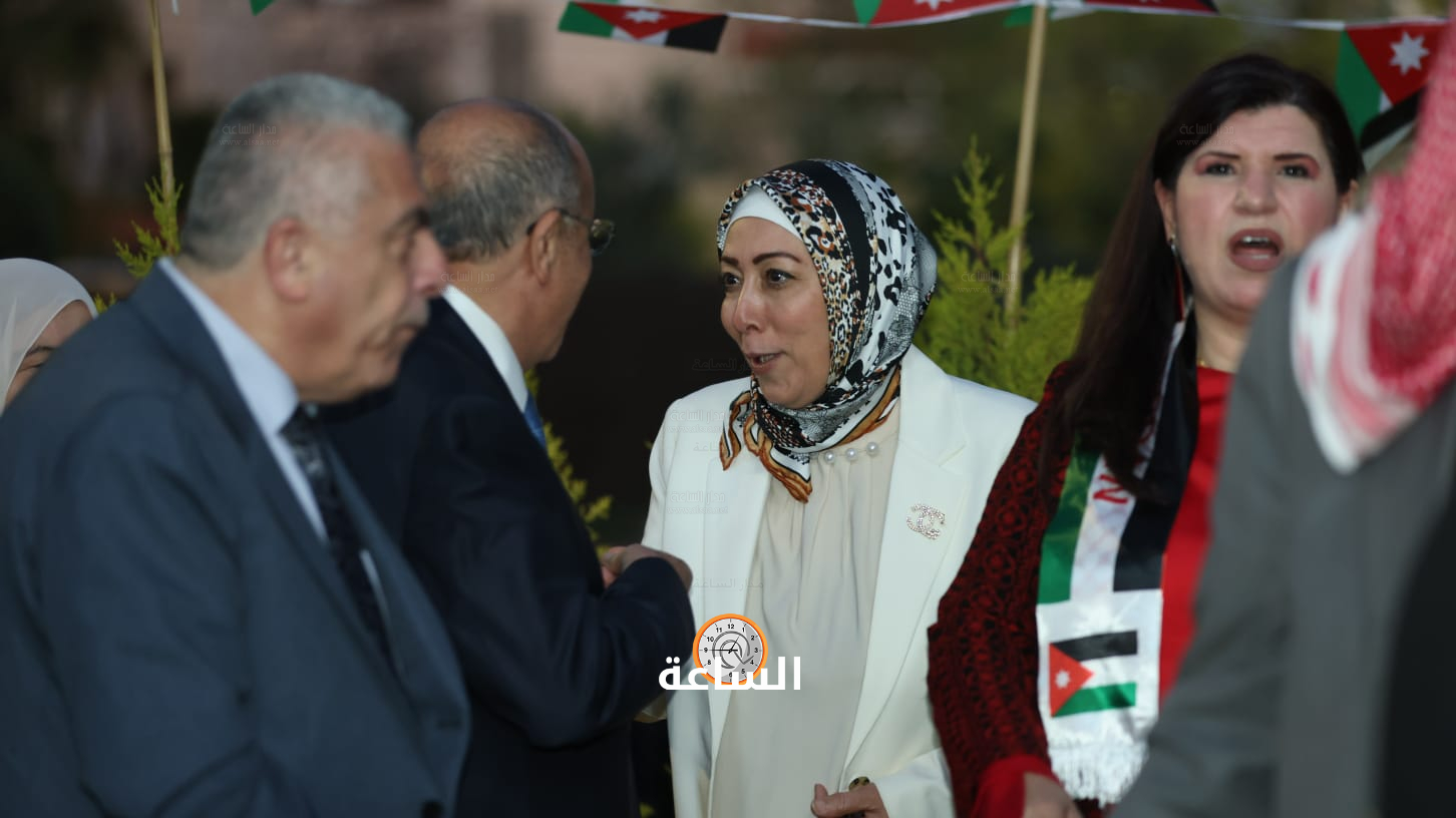 Madar Al-Saa Images 0.5261087162476477