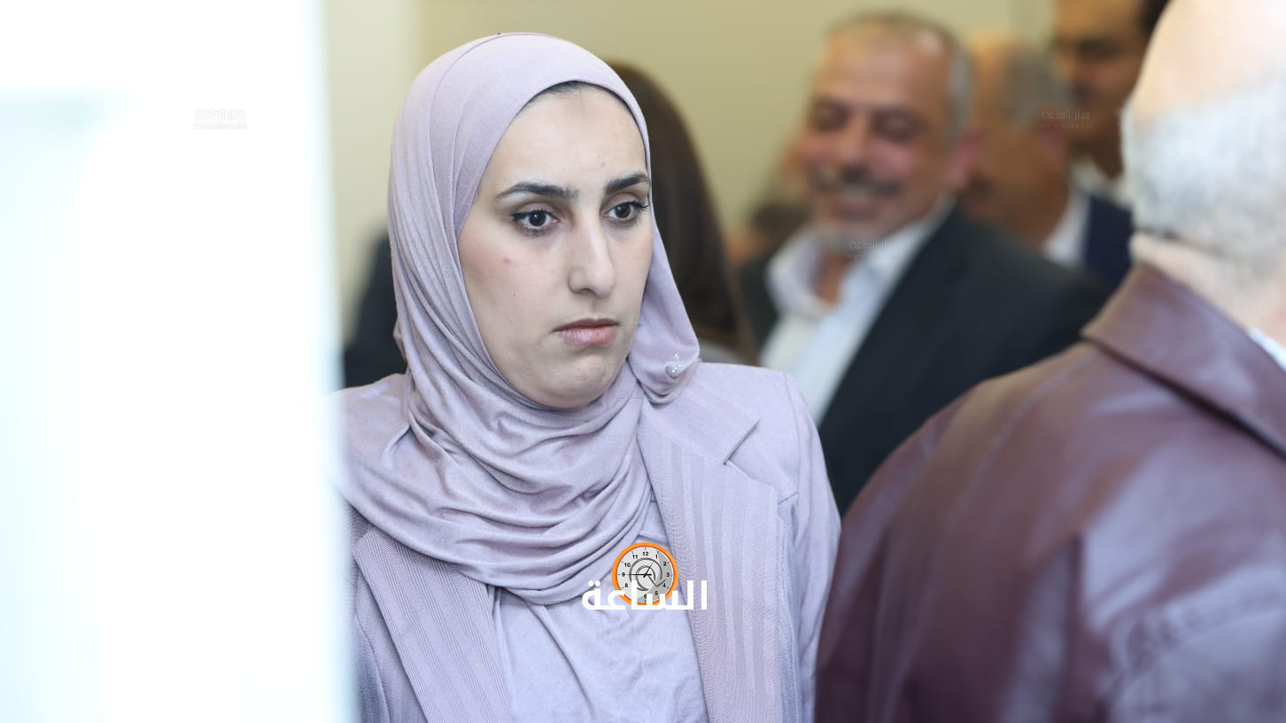 Madar Al-Saa Images 0.529598717819413