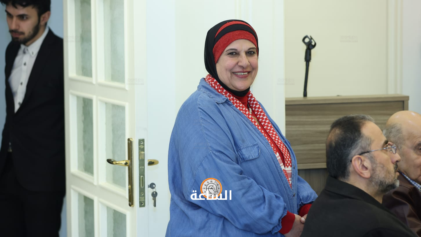 Madar Al-Saa Images 0.8854797229725075