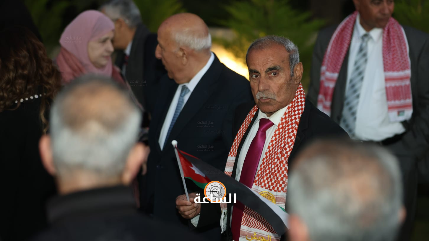 Madar Al-Saa Images 0.0030445851787673783