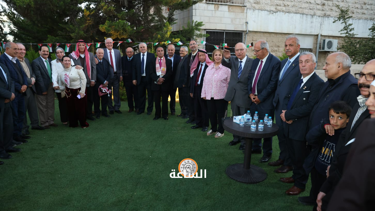 Madar Al-Saa Images 0.702071196166835