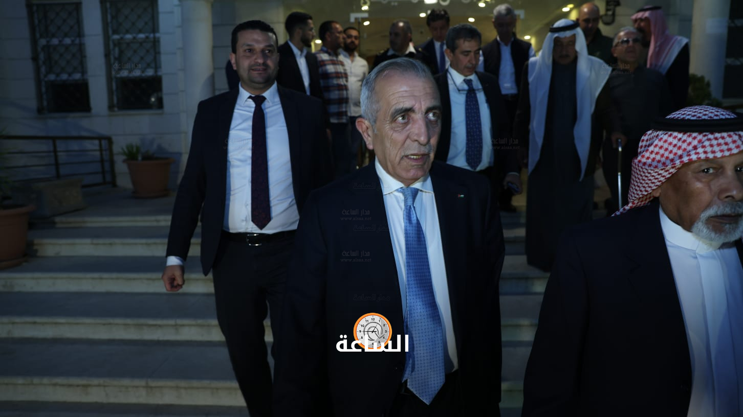 Madar Al-Saa Images 0.6411370309981793