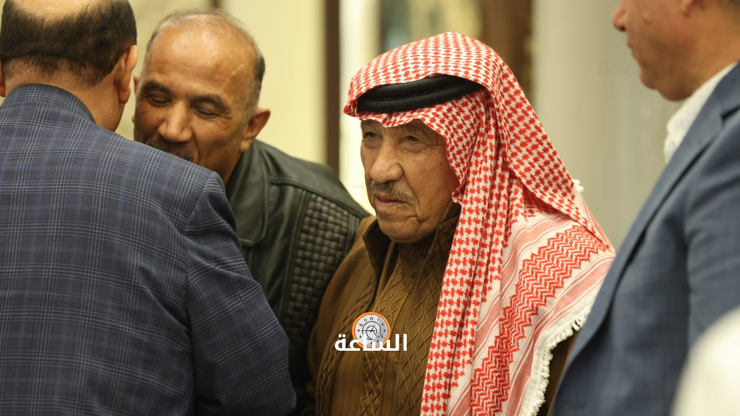 Madar Al-Saa Images 0.7228261451565385