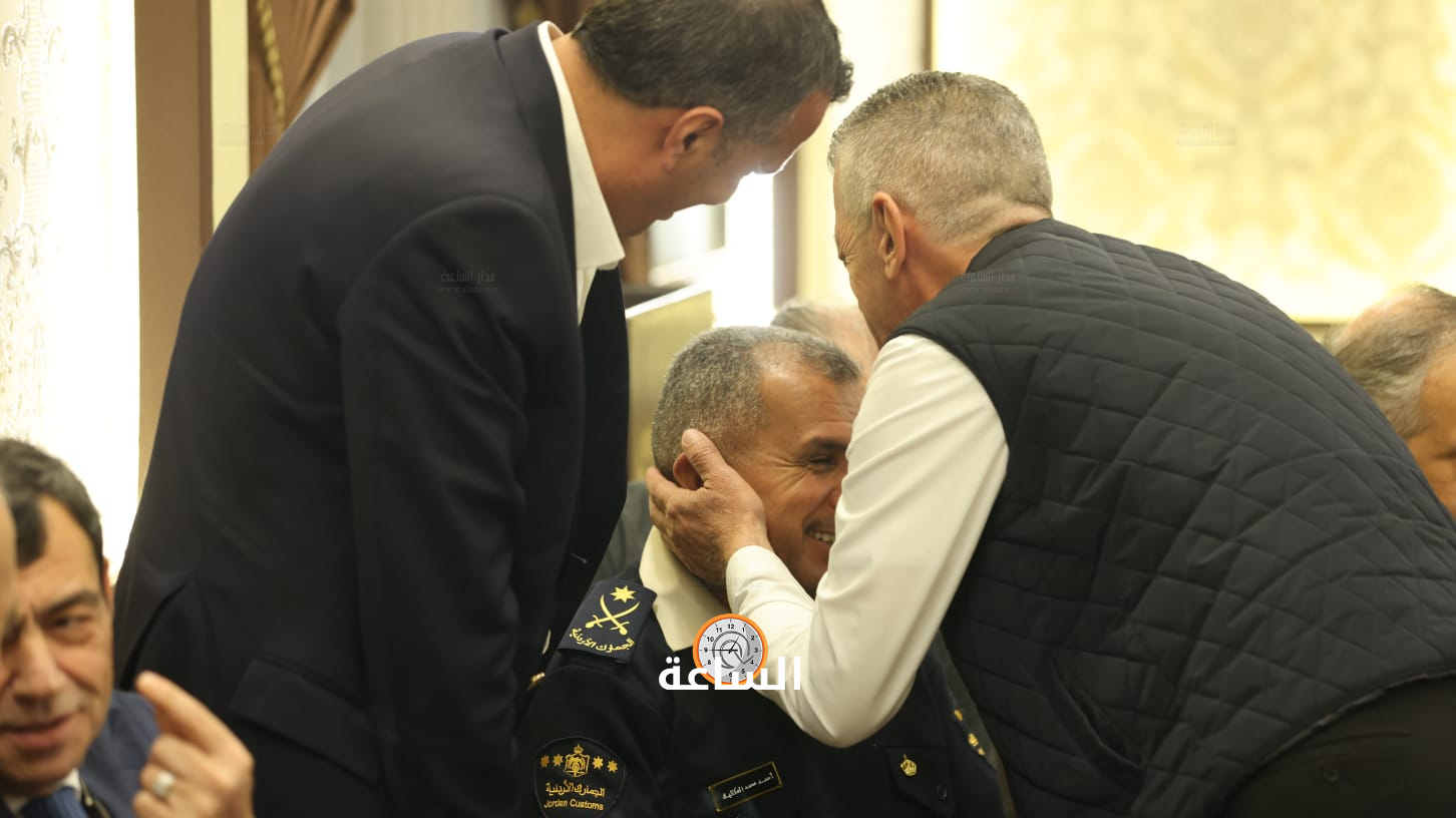 Madar Al-Saa Images 0.23430457200426347