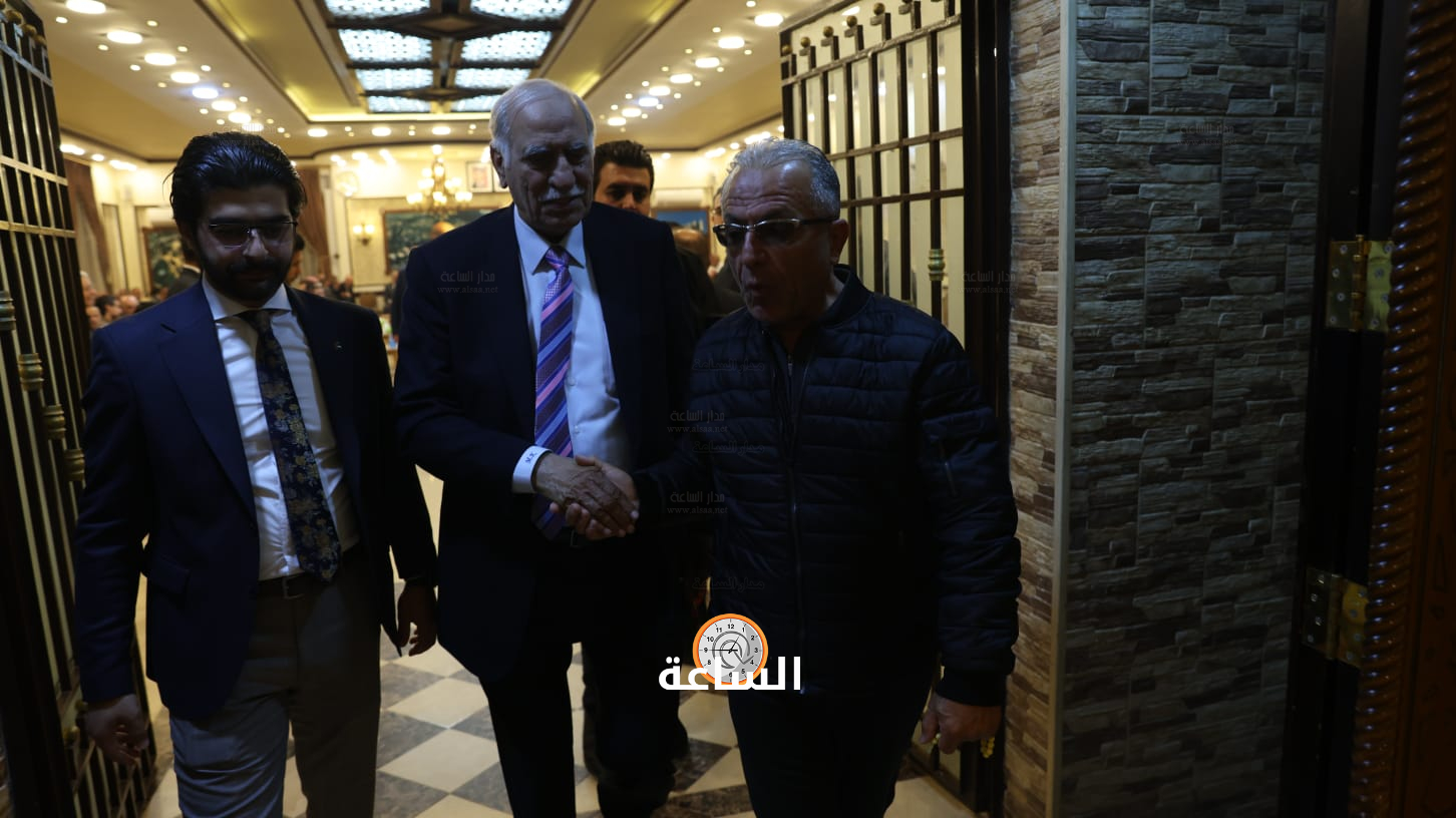 Madar Al-Saa Images 0.3160815068001285