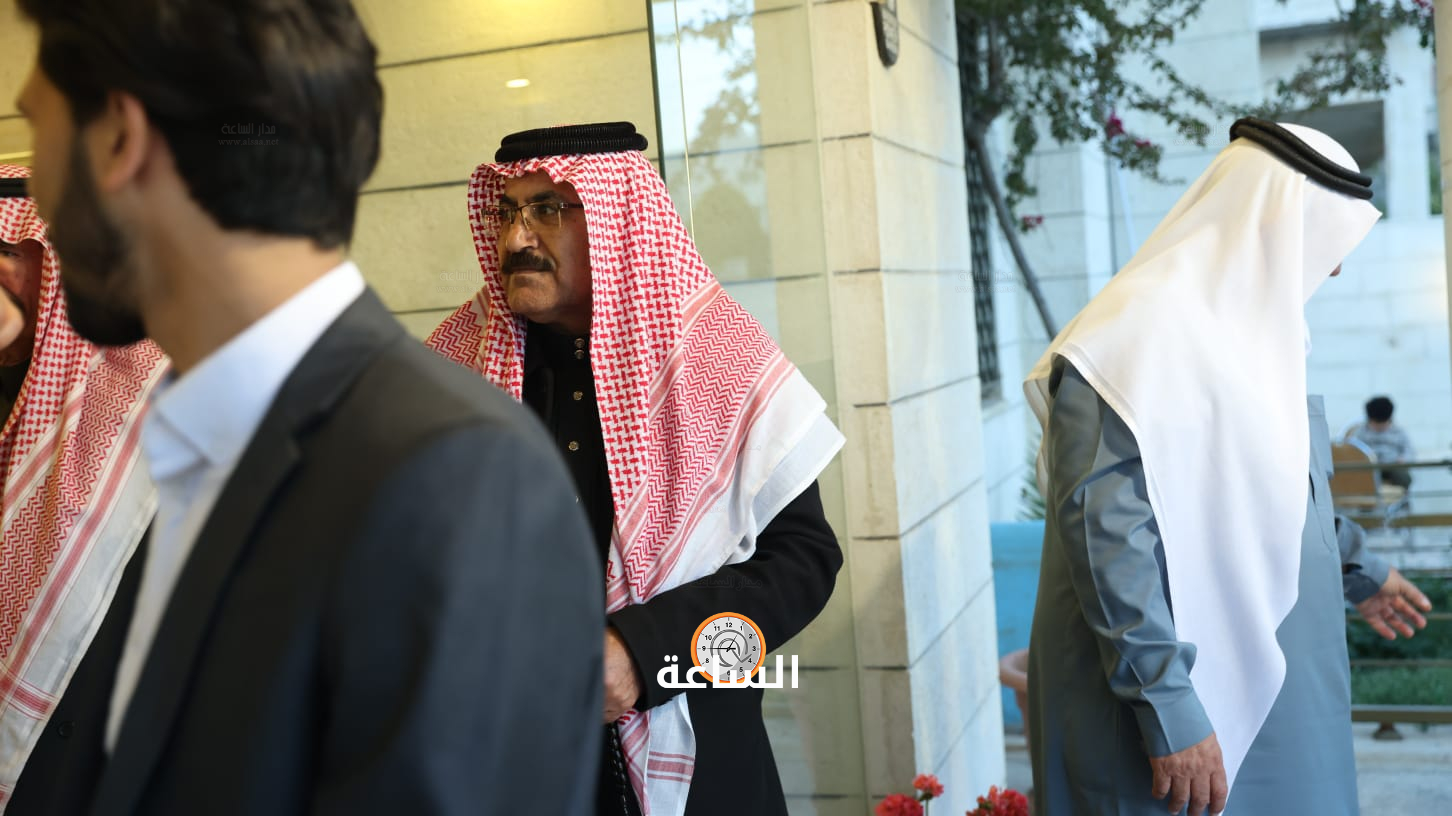 Madar Al-Saa Images 0.2975838984586955