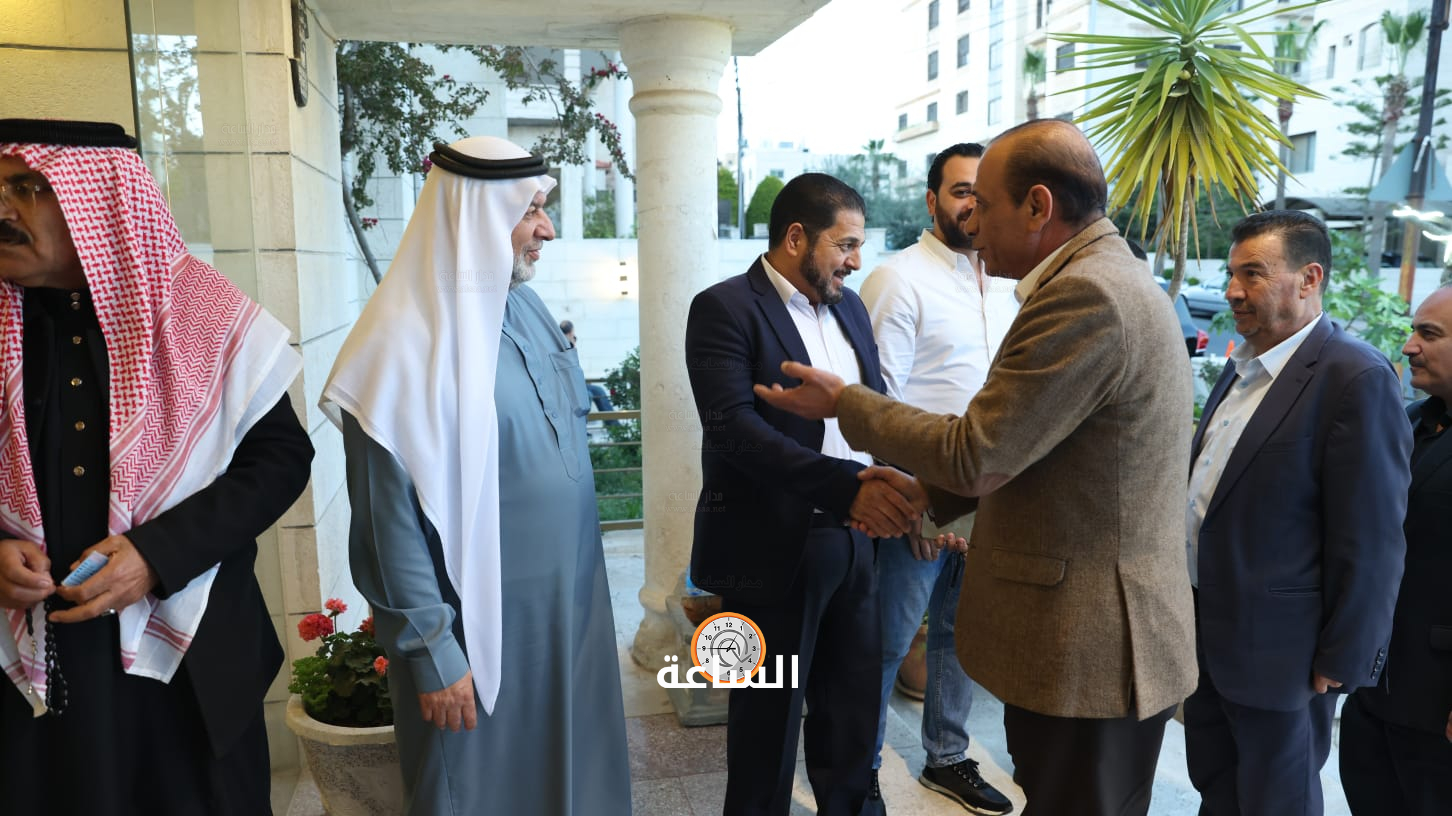 Madar Al-Saa Images 0.2889972692550373