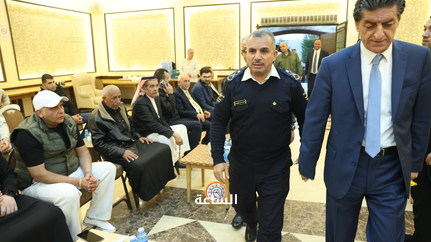 Madar Al-Saa Images 0.9835308335619917