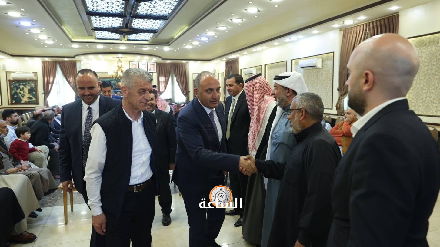 Madar Al-Saa Images 0.9017368530507082