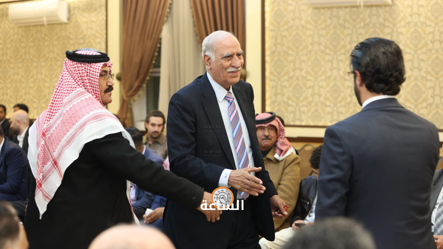 Madar Al-Saa Images 0.6181377745016094