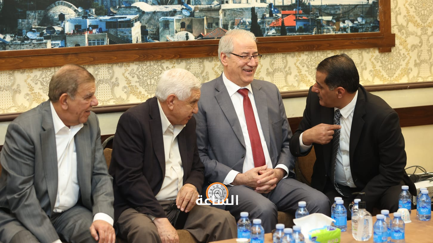 Madar Al-Saa Images 0.3412951078383668