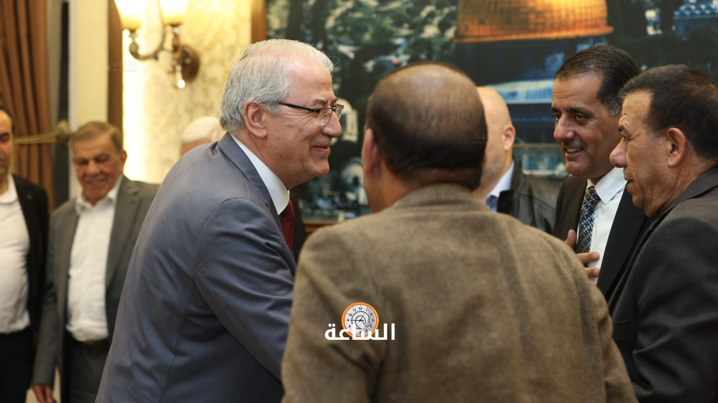 Madar Al-Saa Images 0.320418110146625