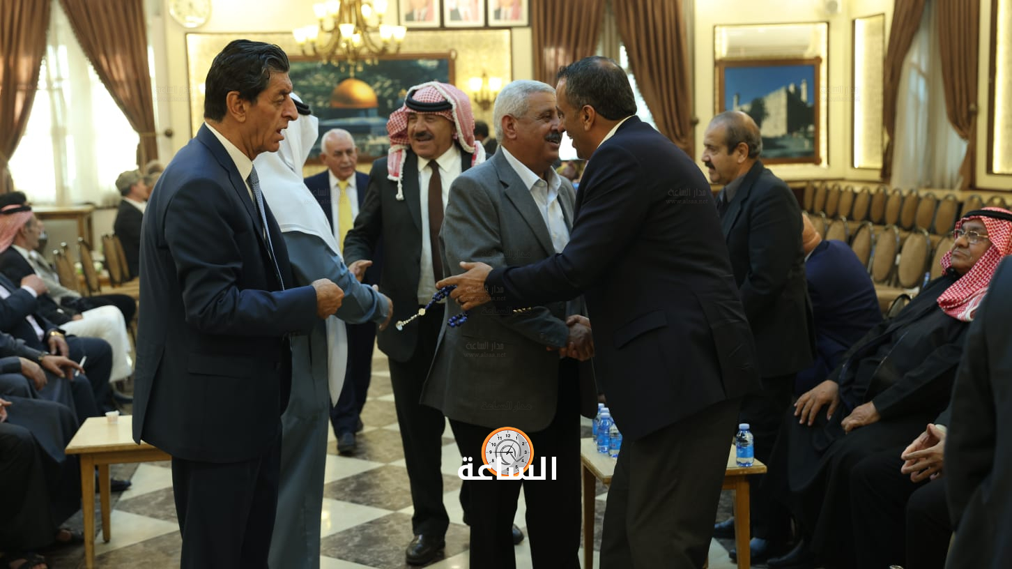 Madar Al-Saa Images 0.8248422848665957