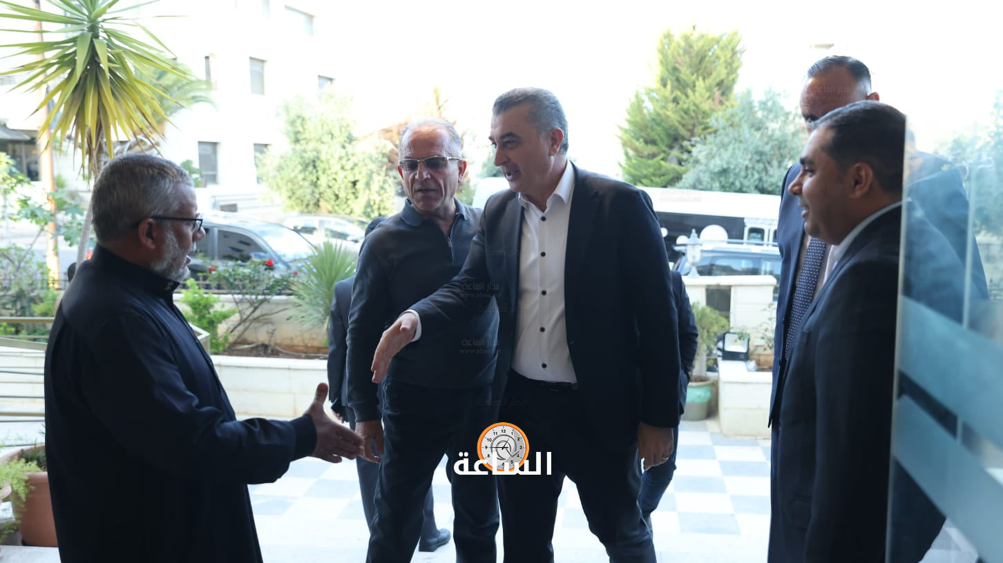 Madar Al-Saa Images 0.46921930354967323