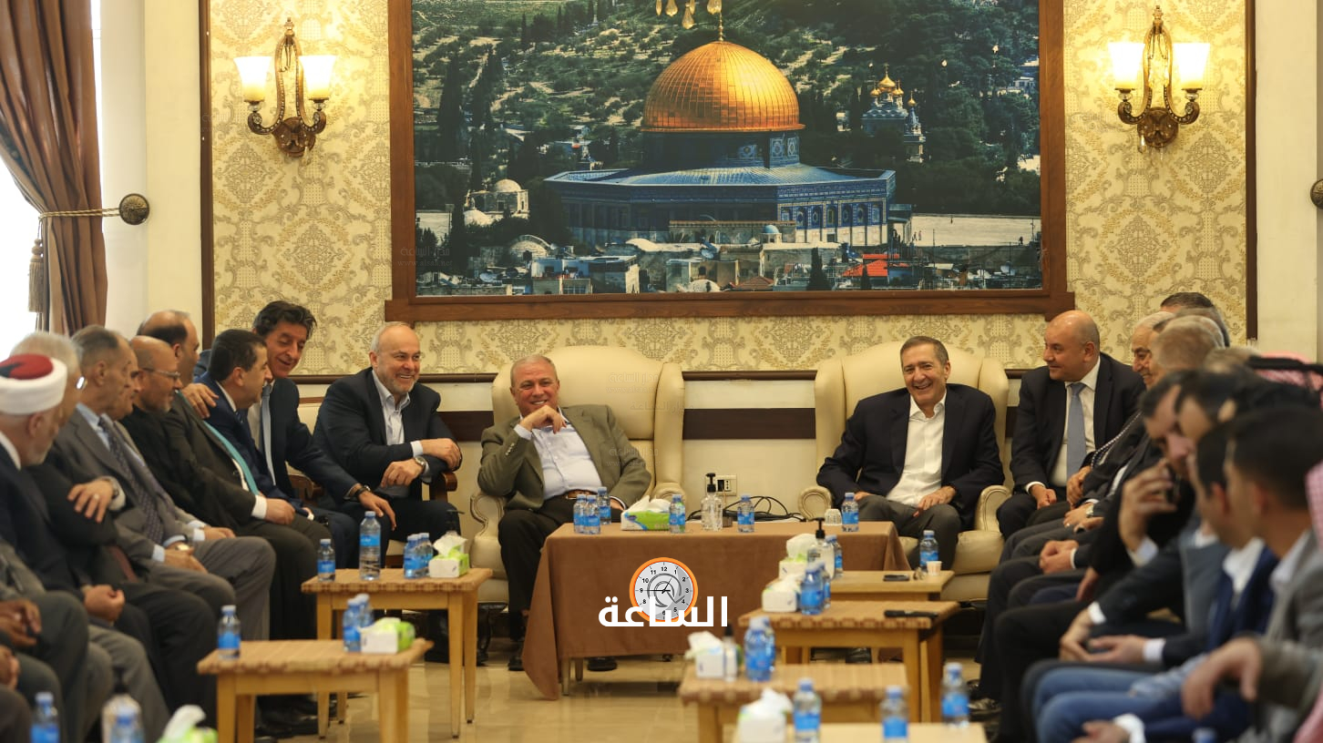 Madar Al-Saa Images 0.3368426704593481