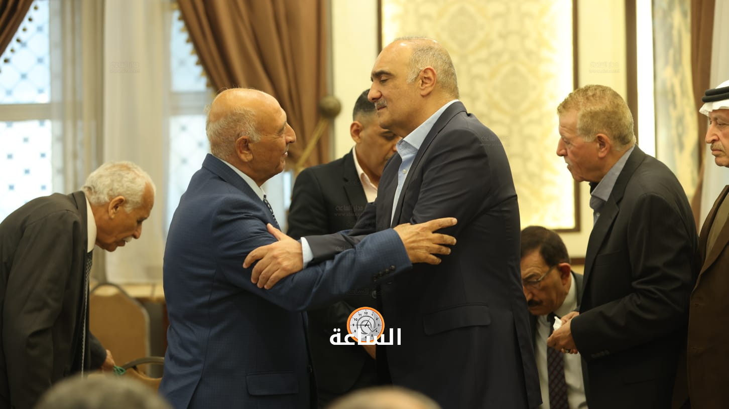 Madar Al-Saa Images 0.6883023456238518